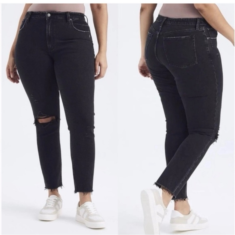 Abercrombie & Fitch Curve Love The Skinny High Rise Black Jeans